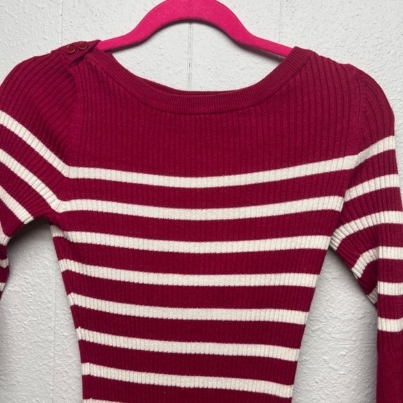 It's Our Time 90s Y2K Vintage Retro Preppy Chic Grunge Juniors Sweater Medium - Picture 3 of 12